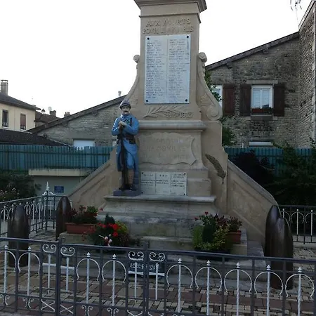 莱斯里拉斯玫瑰旅馆 招待所 3*