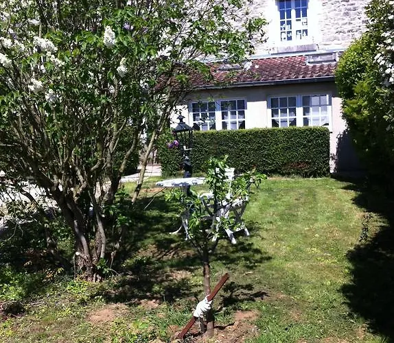 Πανσιόν Les Lilas Roses Chamouilley