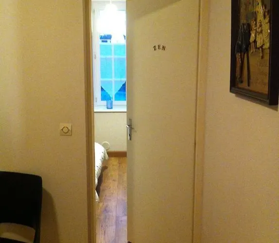 Les Lilas Roses Chamouilley